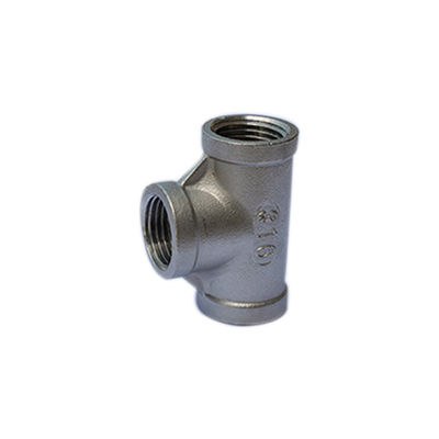 ASME B16.11 Frogedのソケットの溶接の管付属品通された9000lbs 2000lbs