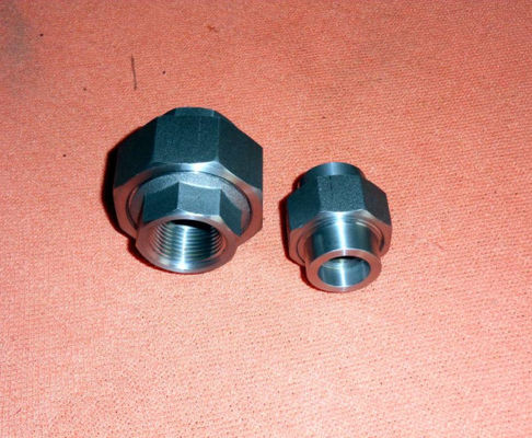 高圧は適切なASME B16.11 ASTM A105の肘の帽子のティー3000LB 2000LBを造った