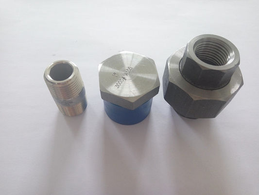 ASME B16.11 Frogedのソケットの溶接の管付属品通された9000lbs 2000lbs