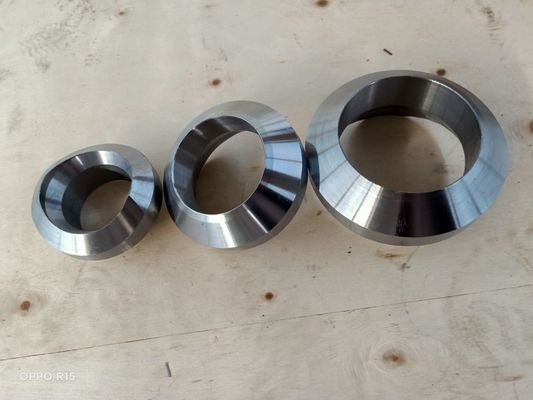 ASME B16.11 Frogedのソケットの溶接の管付属品通された9000lbs 2000lbs