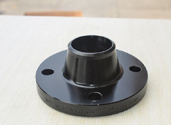 炭素鋼のフランジANSI B16.5首ASTM A105を溶接する150のLbs