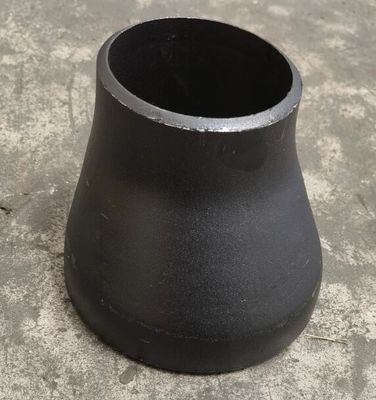 ISO PED ASME B16.9の詐欺ECC鋼管の減力剤SCH40 A234 WPBの黒のペンキ