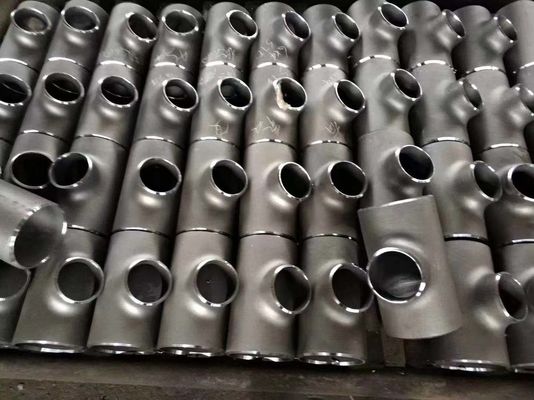 鋼鉄バットによって溶接される管適切なASME B16.9の肘のティーの減力剤の帽子の黒のペンキ