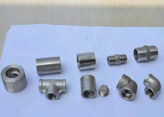 高圧は適切なASME B16.11の肘の帽子のティーのニップルの可鍛性鉄の付属品を造った